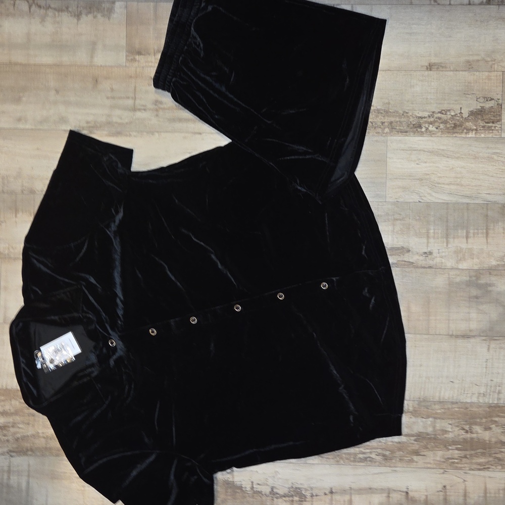 Women's Vintage Style Velvet Set
